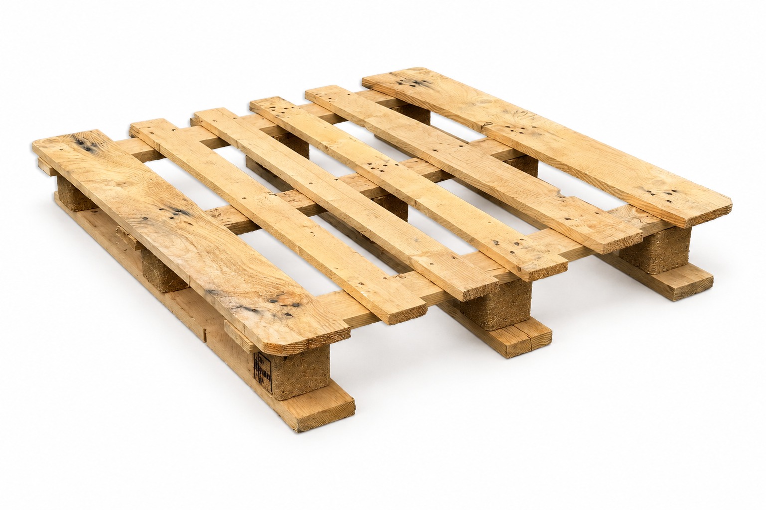 45 Square Wooden Pallet 1140 x 1140mm - front corner view