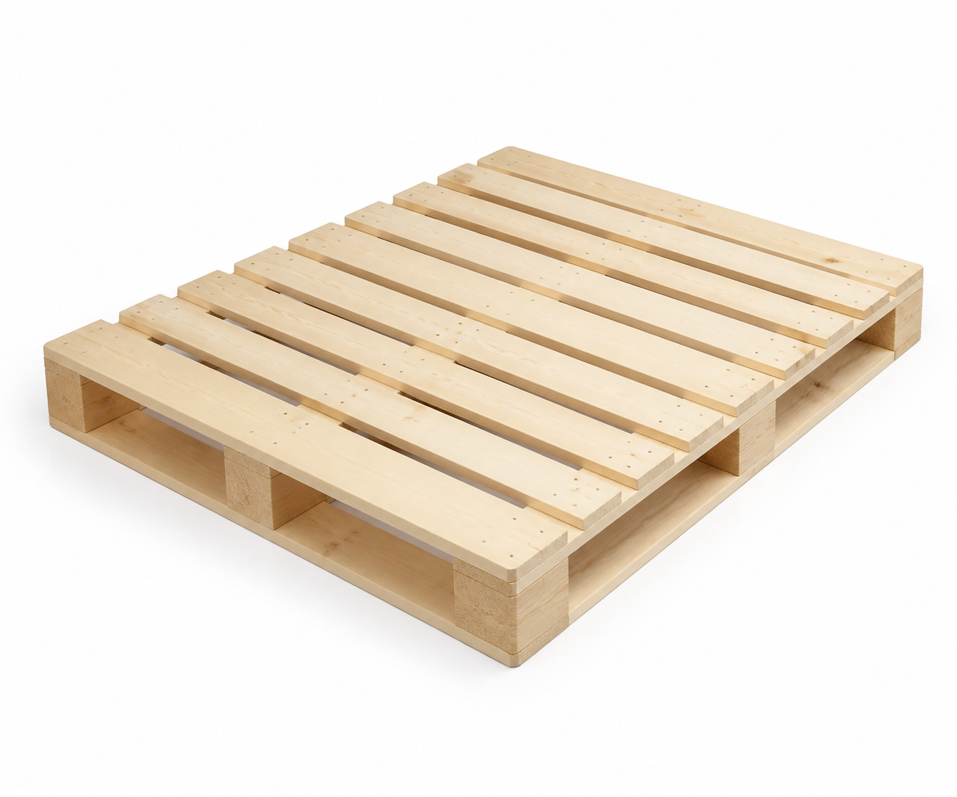 New UK standard wooden pallet 1200 x 1000 mm, three-quarter view